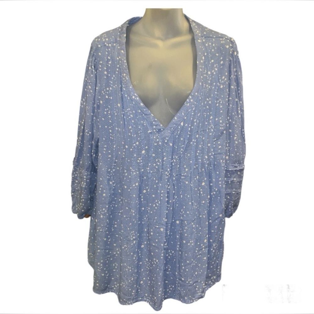 Terra & Sky Plus Size Pintuck Blouse V-Neck Ruffle Sleeve Floral Top 1X - Picture 2 of 6